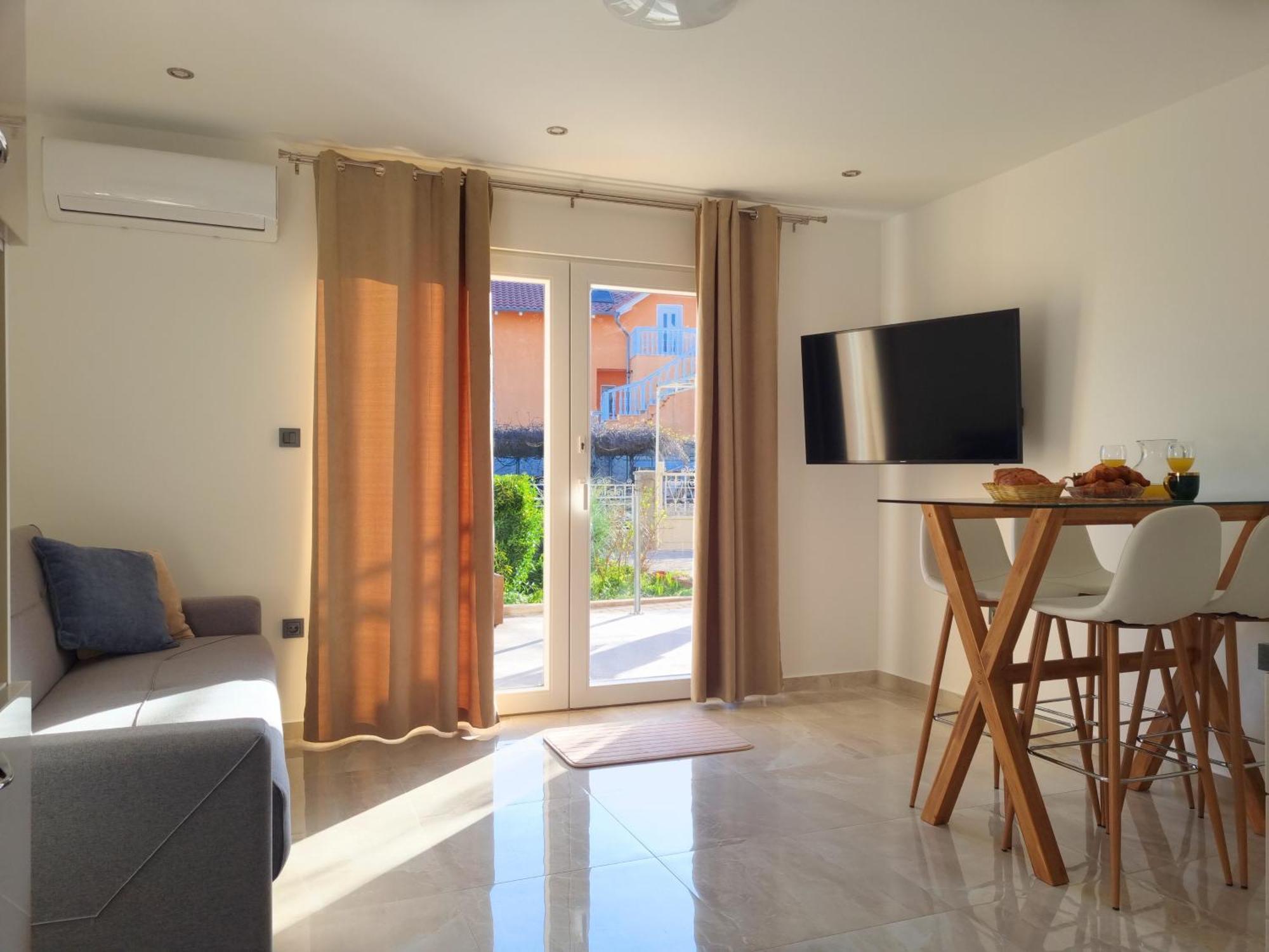 Gracienda Apartment Bilice Exterior photo