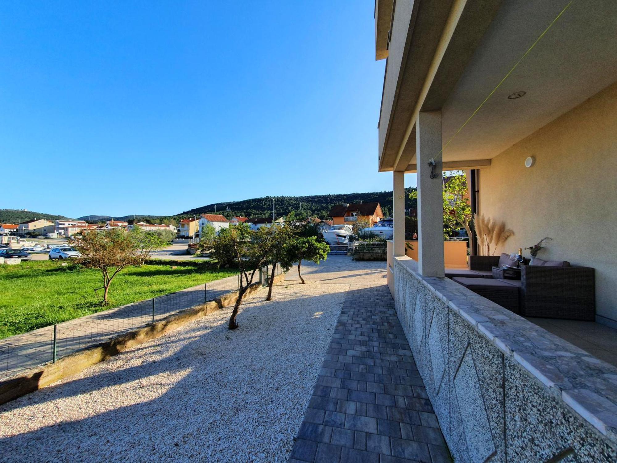 Gracienda Apartment Bilice Exterior photo